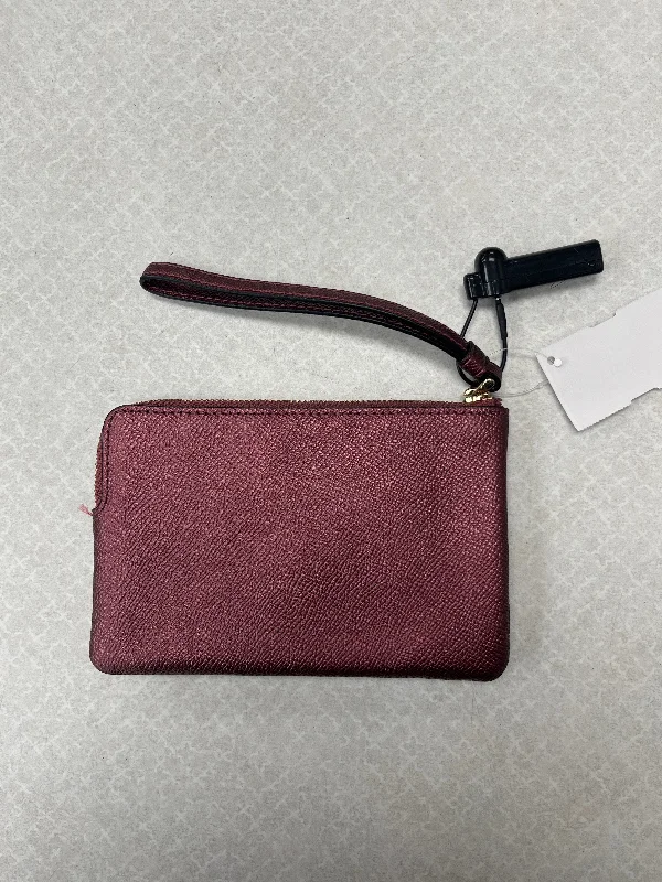 High-quality leather messenger bagsClutch By Coach