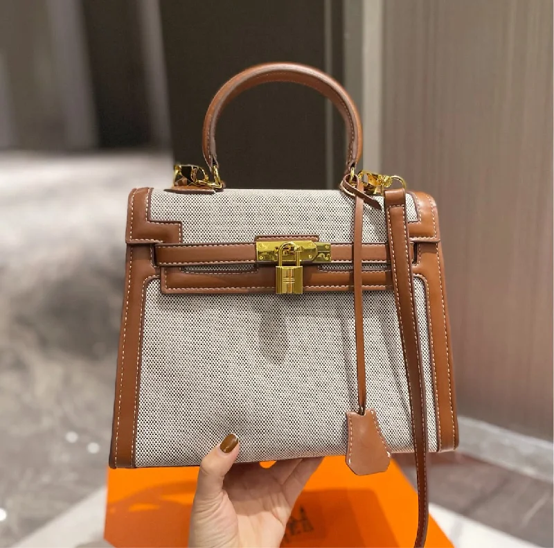 Vintage-inspired handbagsNew Hermes woman Handbag